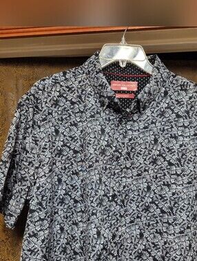 Report Collection Black and White Leaf-Print Short Sleeve Shirt
